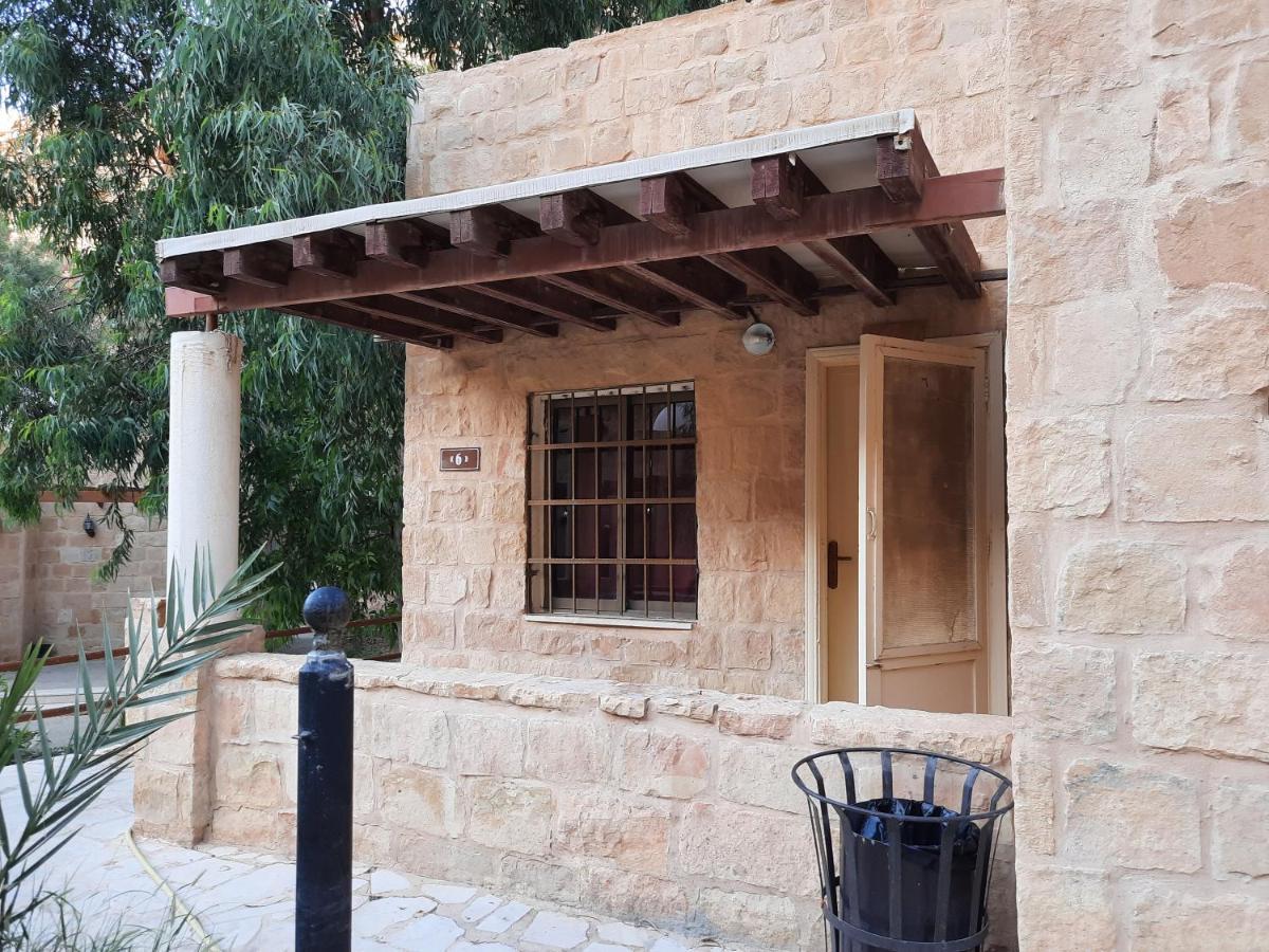 Afra Hot Springs Chalets At-Tafilah Exteriér fotografie